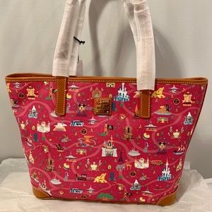 Dooney & Bourke Park Life Shopper Tote